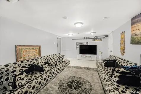 255 Pennsylvania Avenue Mount Vernon NY 10552
