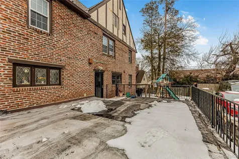 255 Pennsylvania Avenue Mount Vernon NY 10552
