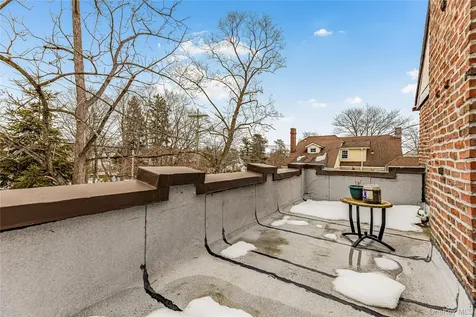 255 Pennsylvania Avenue Mount Vernon NY 10552