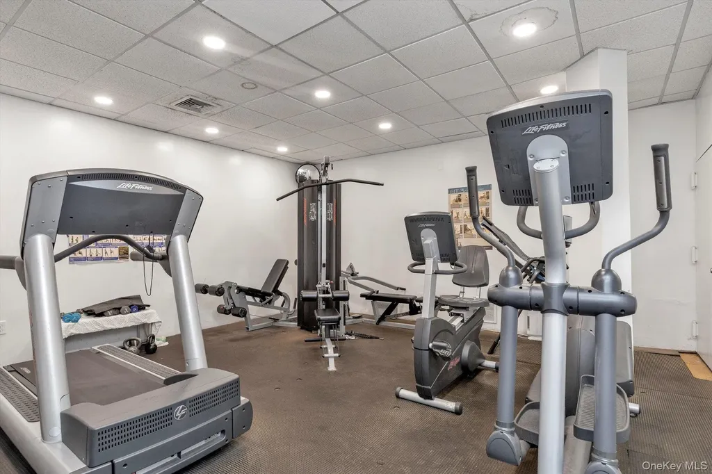 725 Miller Avenue Freeport NY 11520