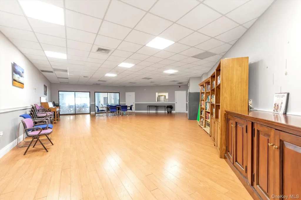 725 Miller Avenue Freeport NY 11520