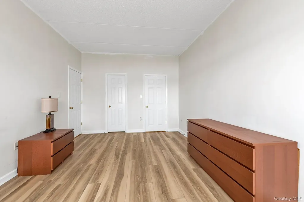 725 Miller Avenue Freeport NY 11520