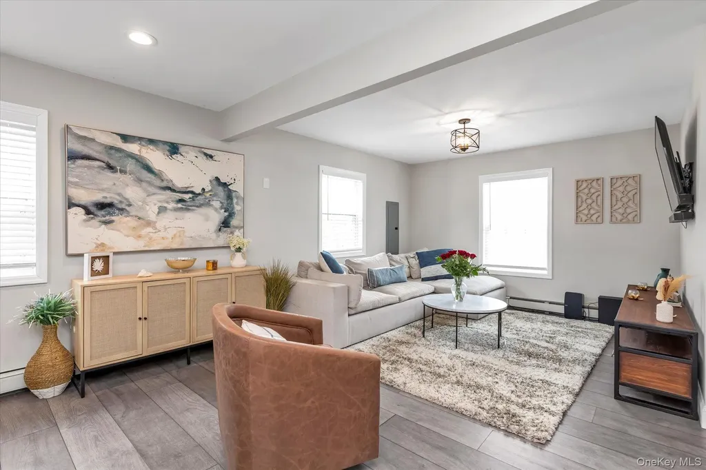 64 Cornflower Road Levittown NY 11756