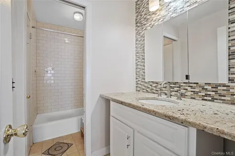 616 Kemeys Cove Briarcliff Manor NY 10510