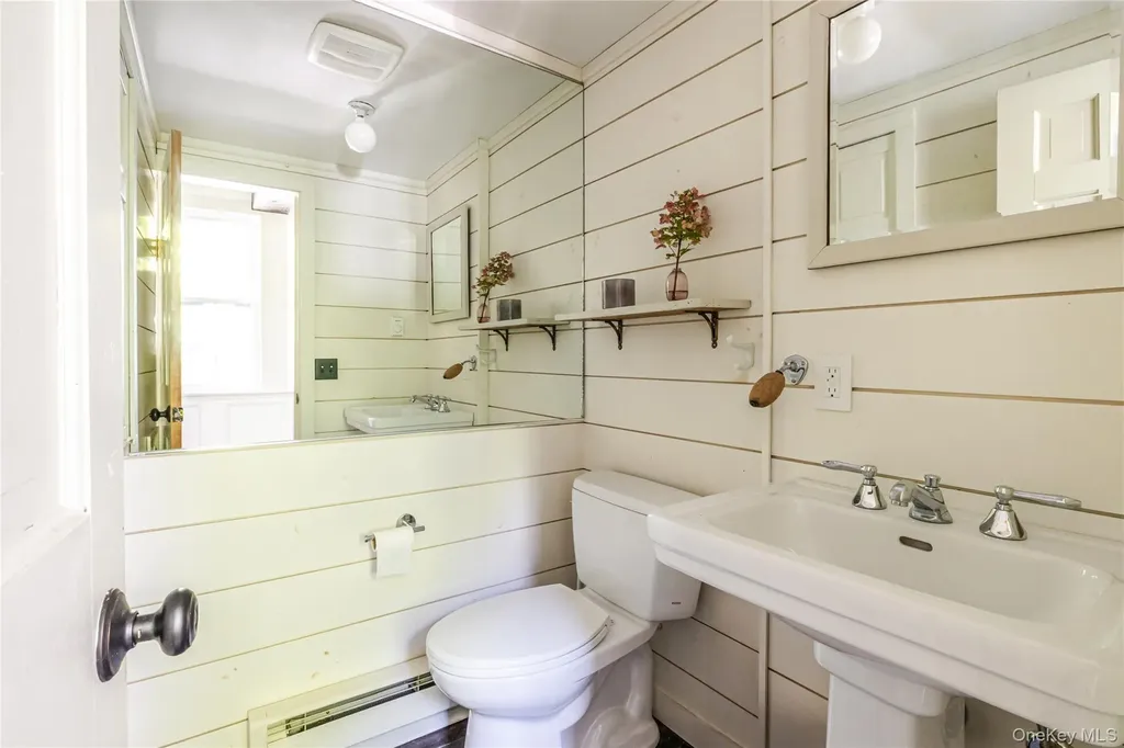 111 Miller Road Hudson NY 12534