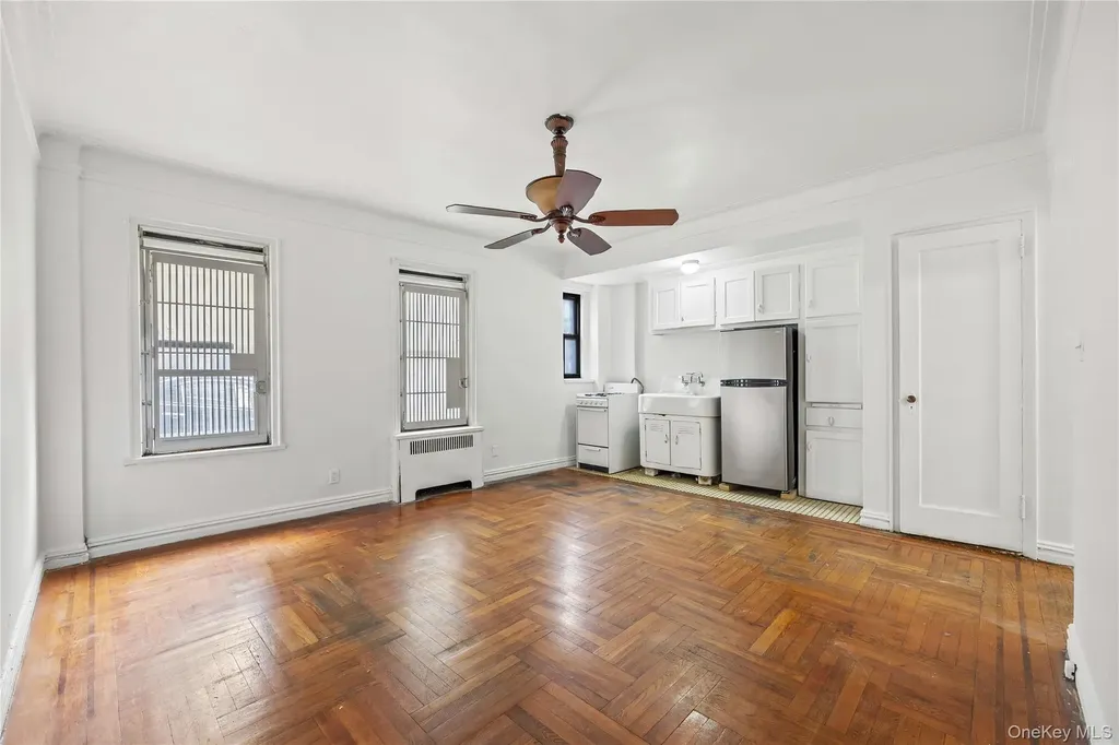 398 Oliver Place Bronx NY 10458
