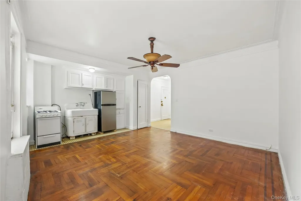 398 Oliver Place Bronx NY 10458