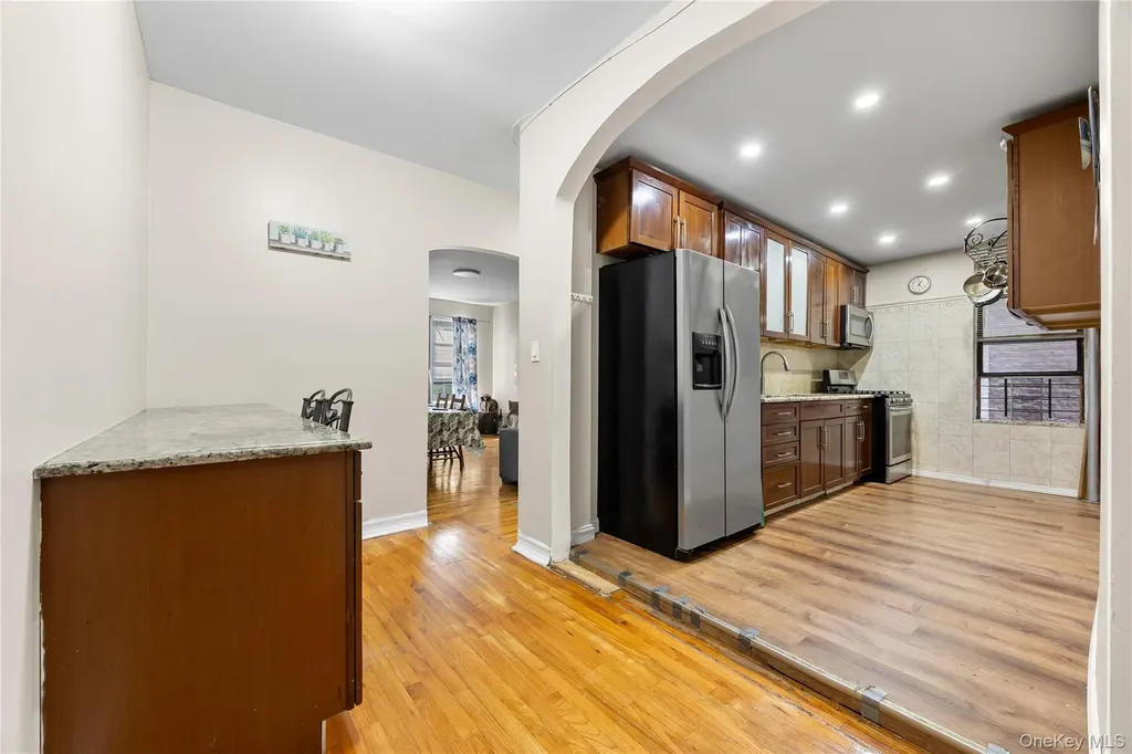1670 Longfellow Avenue Bronx NY 10460