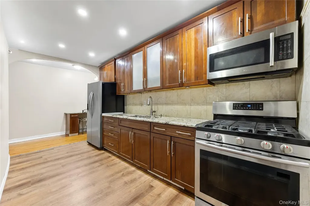 1670 Longfellow Avenue Bronx NY 10460