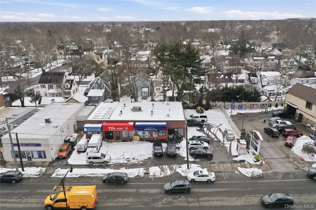 249-50 Jericho Turnpike Bellerose NY 11001
