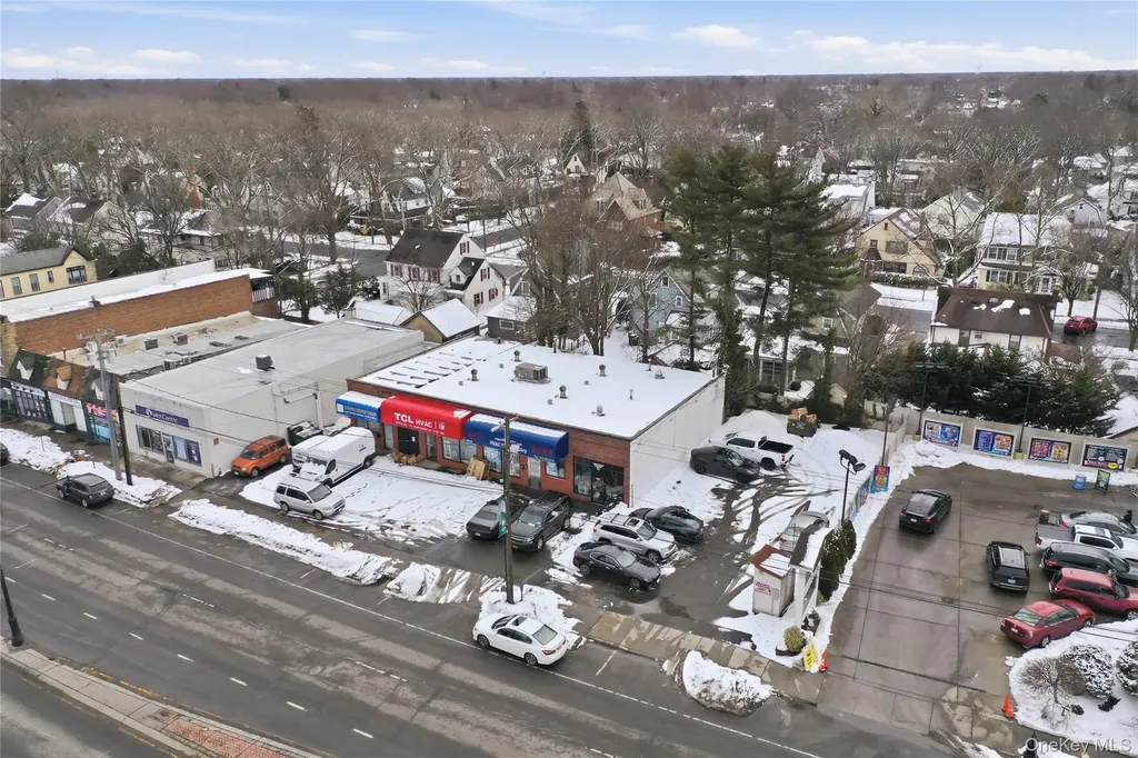 249-50 Jericho Turnpike Bellerose NY 11001