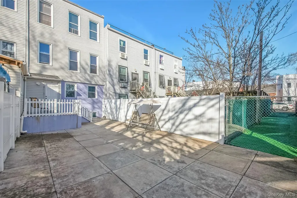 852 Glenmore Avenue Brooklyn NY 11208