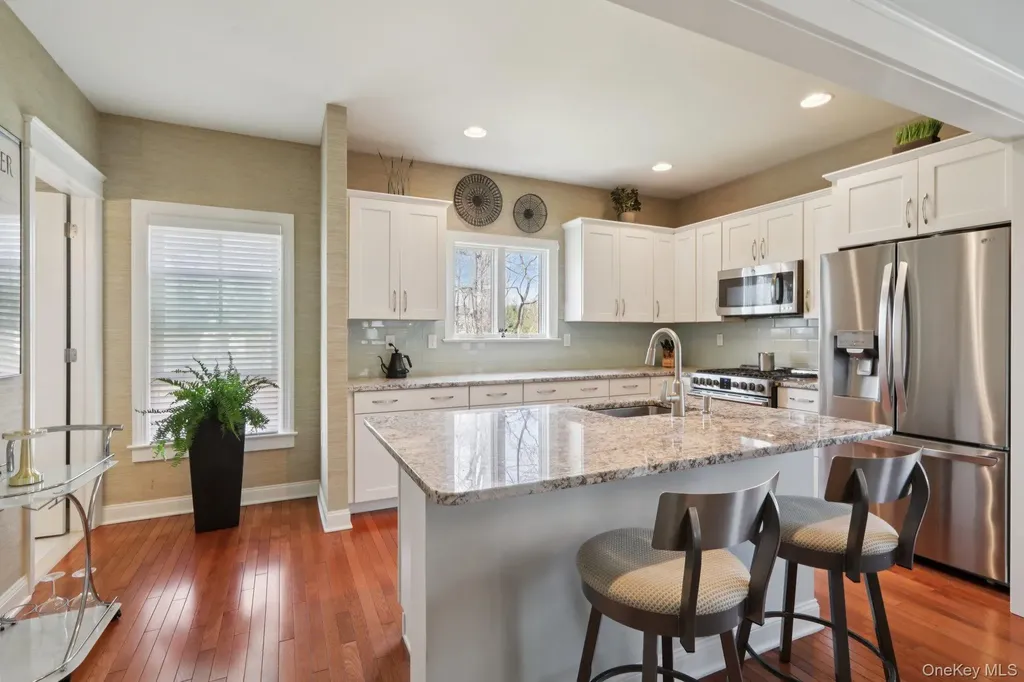 6 Cowdrey Street Warwick NY 10990