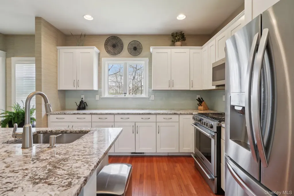 6 Cowdrey Street Warwick NY 10990