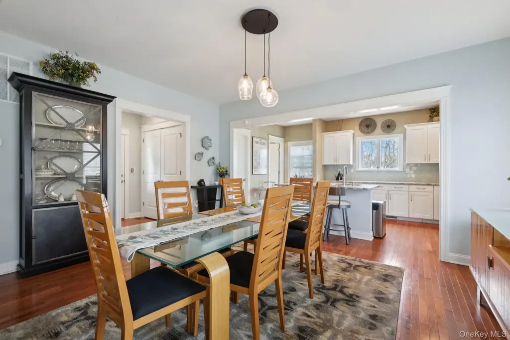 6 Cowdrey Street Warwick NY 10990
