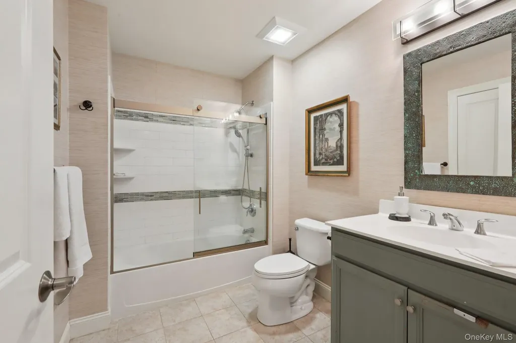 6 Cowdrey Street Warwick NY 10990