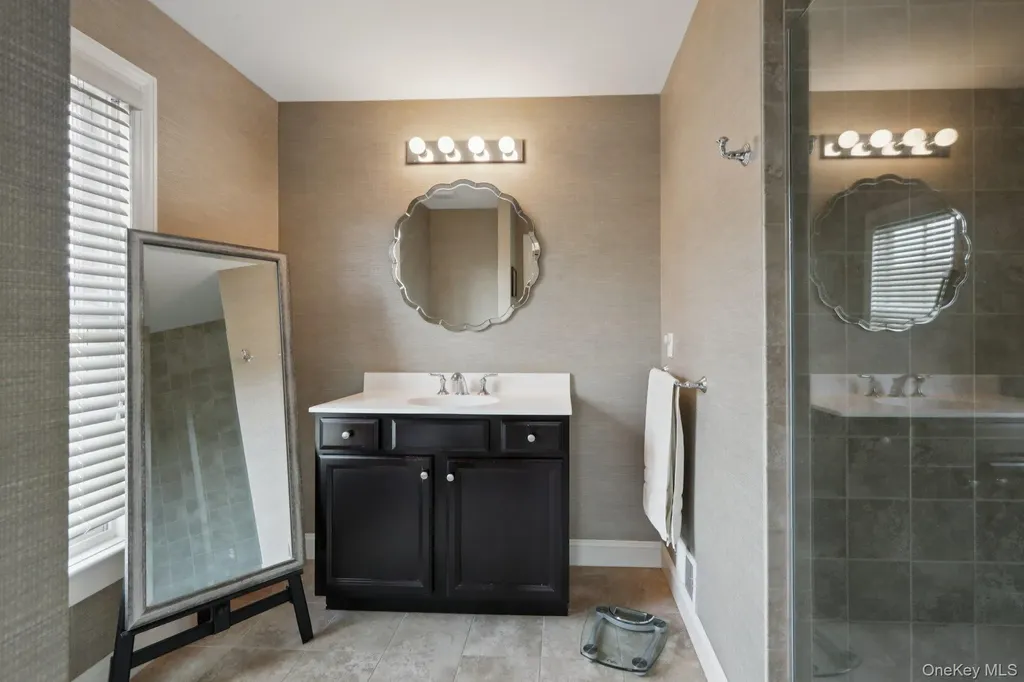 6 Cowdrey Street Warwick NY 10990