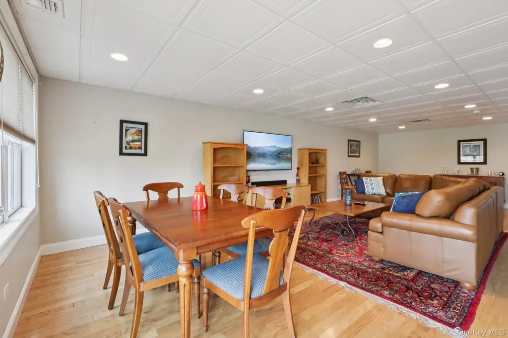 6 Cowdrey Street Warwick NY 10990