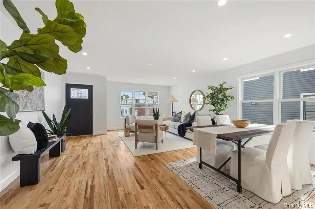 89 Thurton Place Yonkers NY 10704