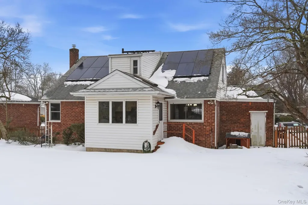 225 Willets Lane Jericho NY 11753