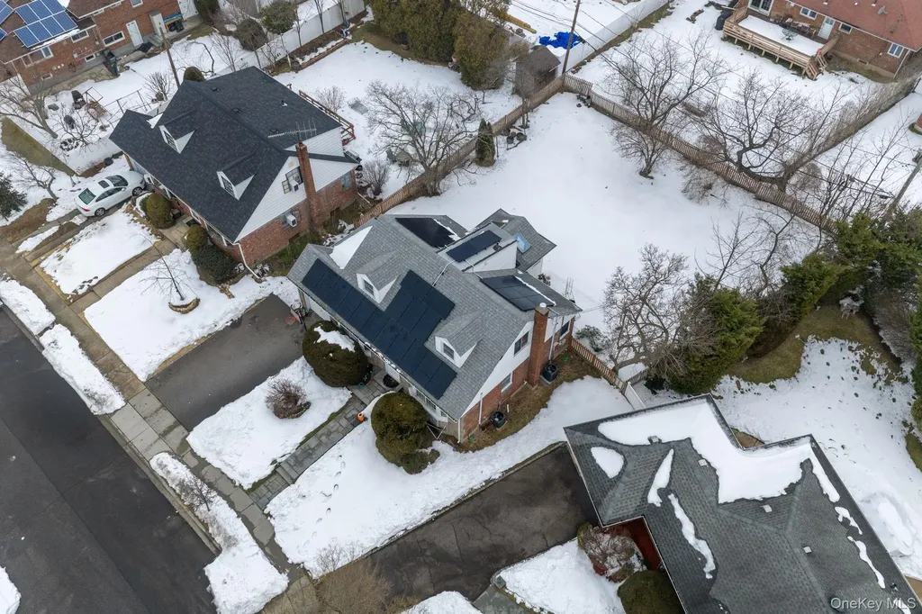 225 Willets Lane Jericho NY 11753