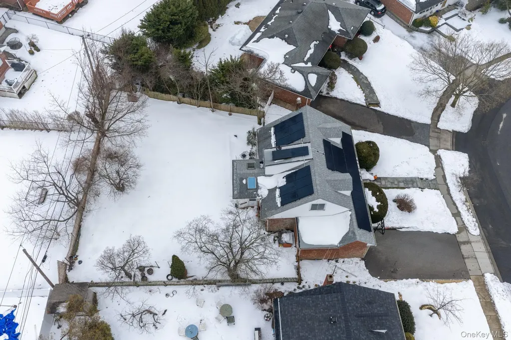 225 Willets Lane Jericho NY 11753