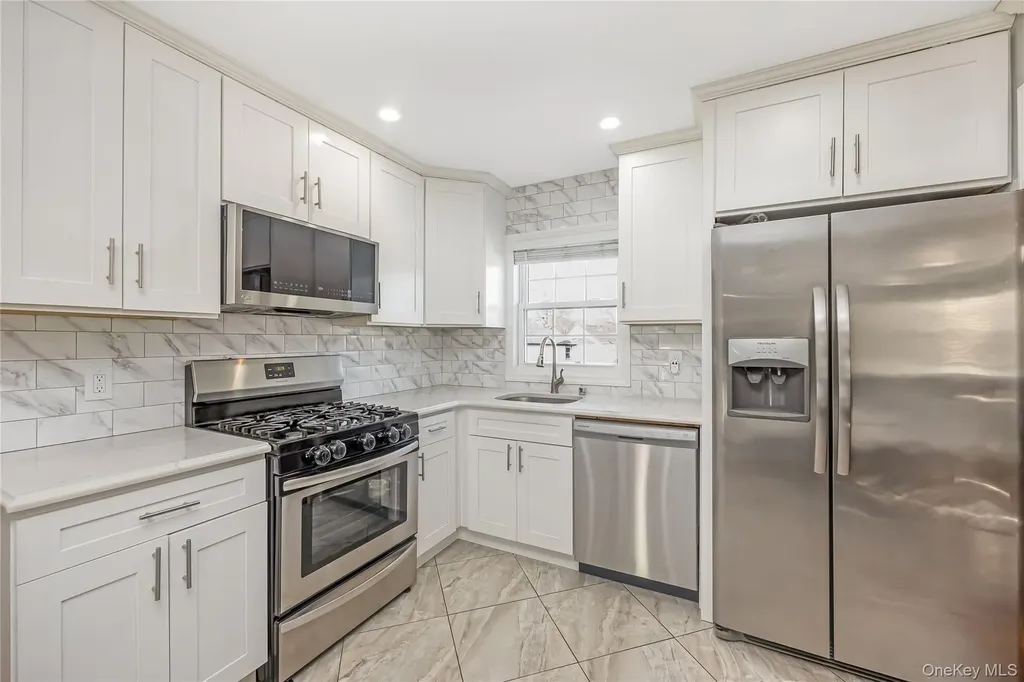 128 Park Avenue Roosevelt NY 11575