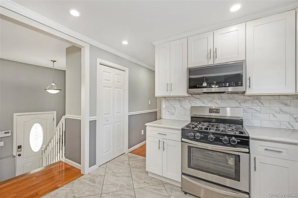 128 Park Avenue Roosevelt NY 11575