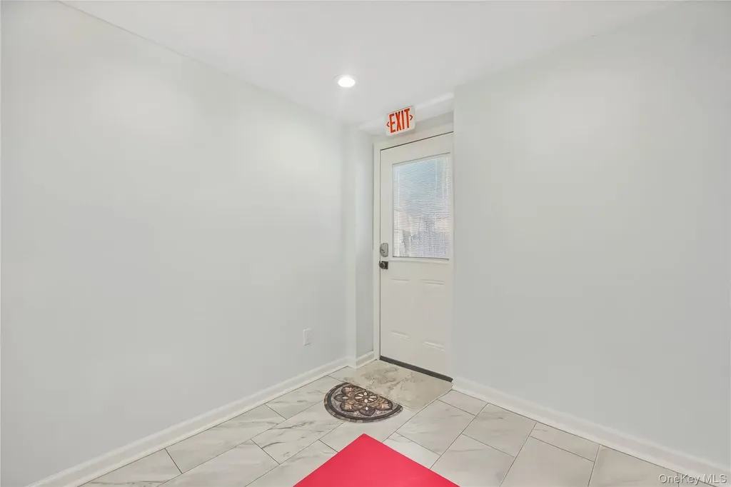 128 Park Avenue Roosevelt NY 11575