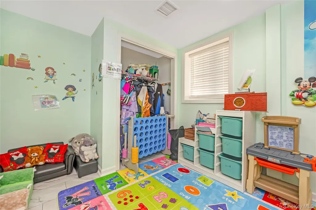 128 Park Avenue Roosevelt NY 11575