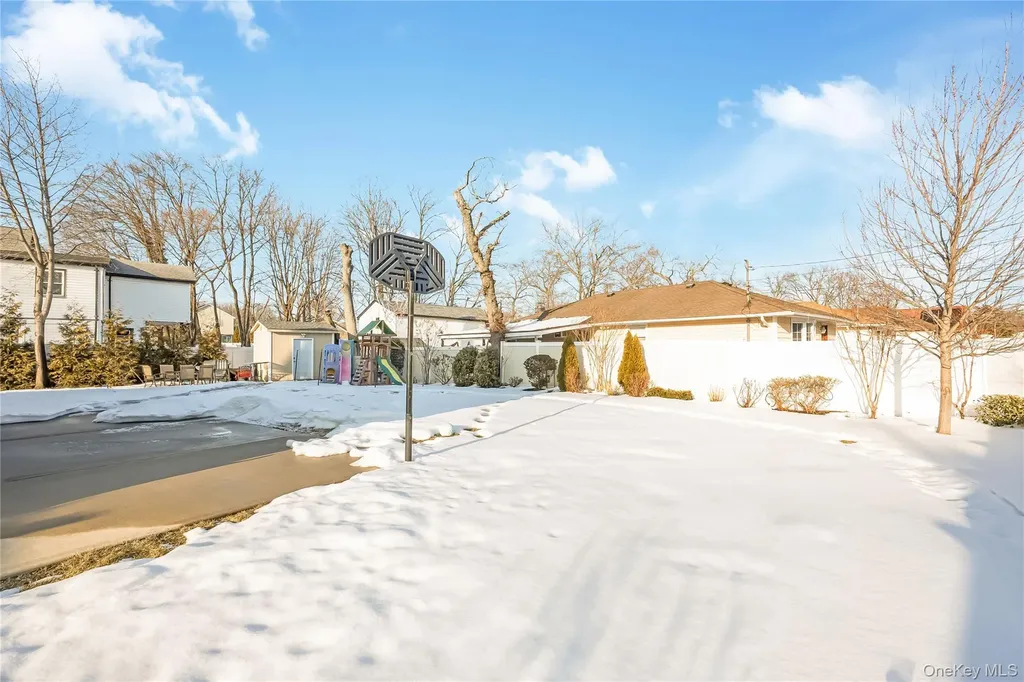 128 Park Avenue Roosevelt NY 11575