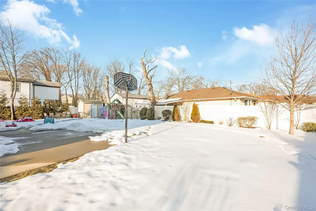 128 Park Avenue Roosevelt NY 11575