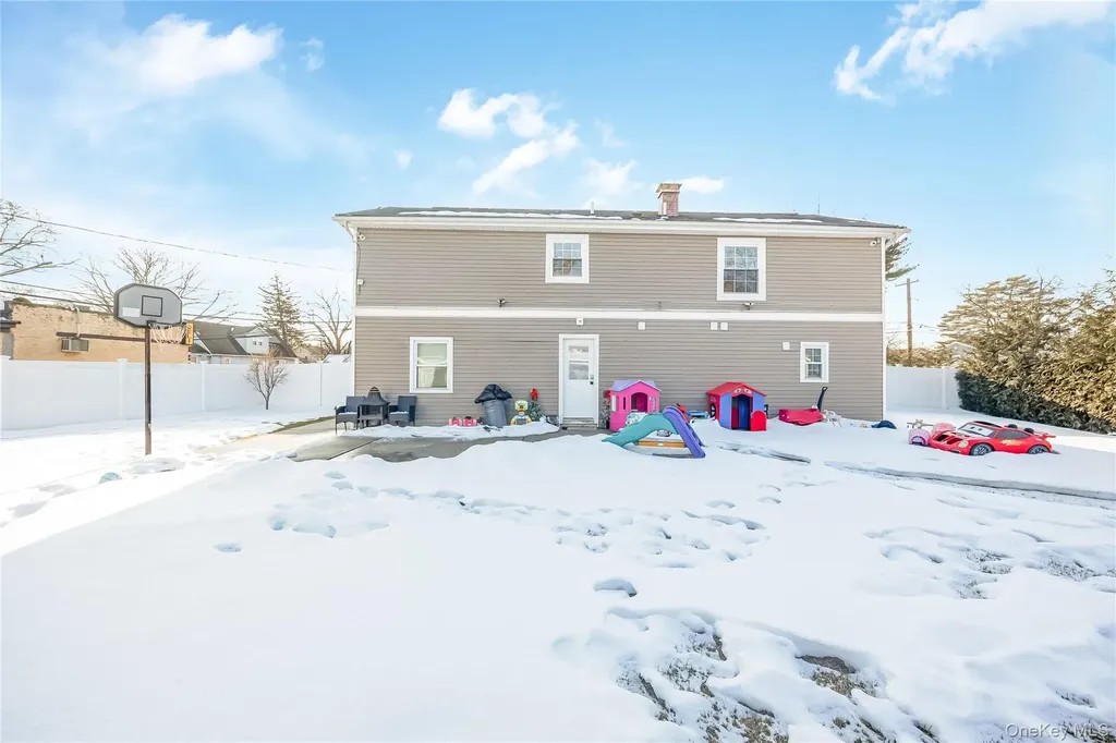 128 Park Avenue Roosevelt NY 11575