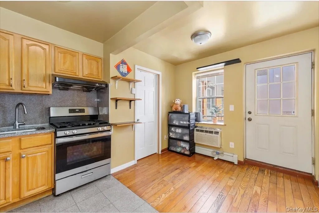 13939 35th Avenue Flushing NY 11354