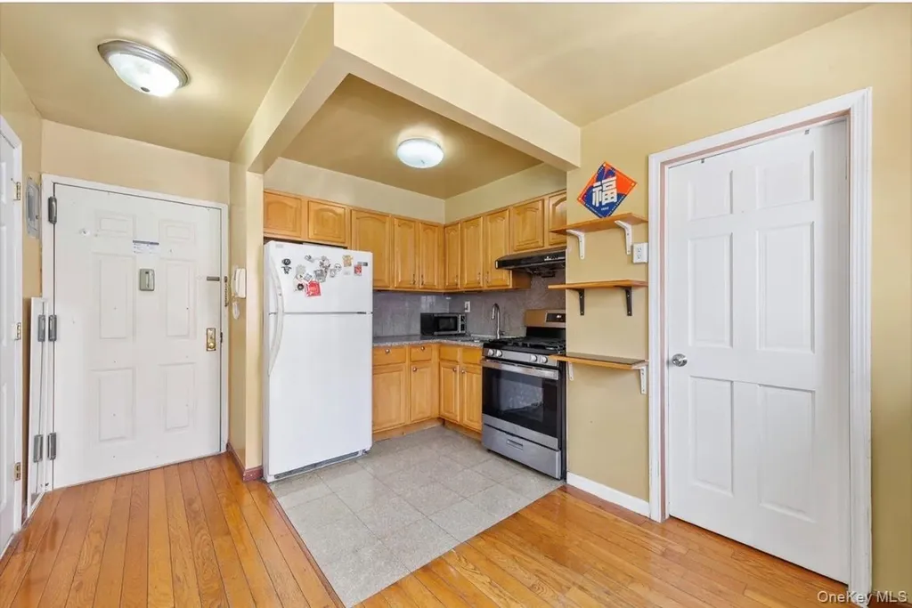 13939 35th Avenue Flushing NY 11354
