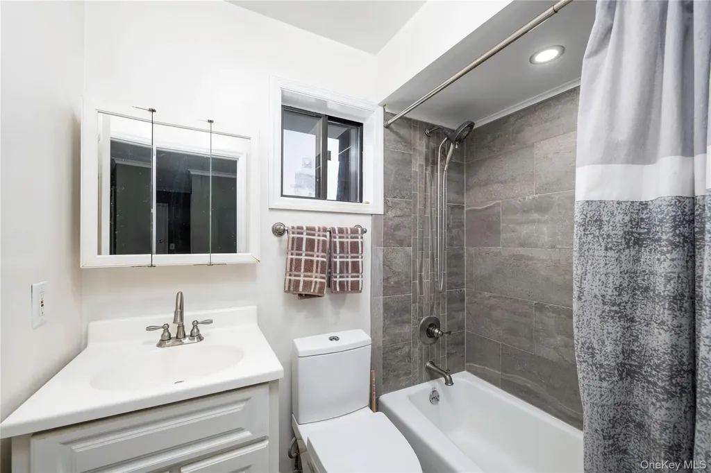 1212 Cherry Hill Drive Poughkeepsie NY 12603