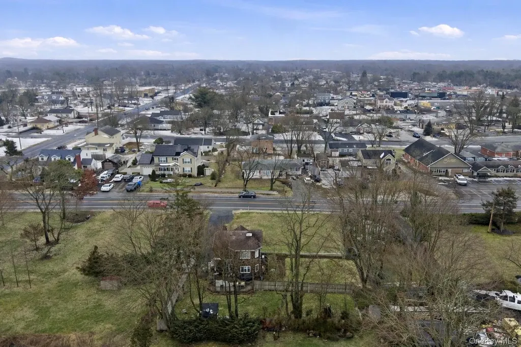 East Patchogue NY 11772
