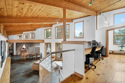 106 Mountain Laurel Lane Woodstock NY 12498
