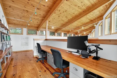 106 Mountain Laurel Lane Woodstock NY 12498