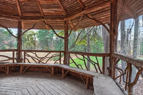 106 Mountain Laurel Lane Woodstock NY 12498