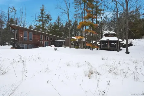 106 Mountain Laurel Lane Woodstock NY 12498