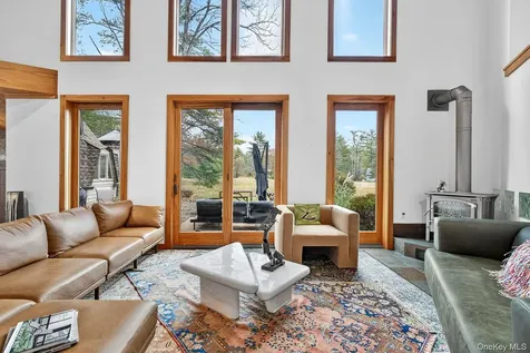 106 Mountain Laurel Lane Woodstock NY 12498