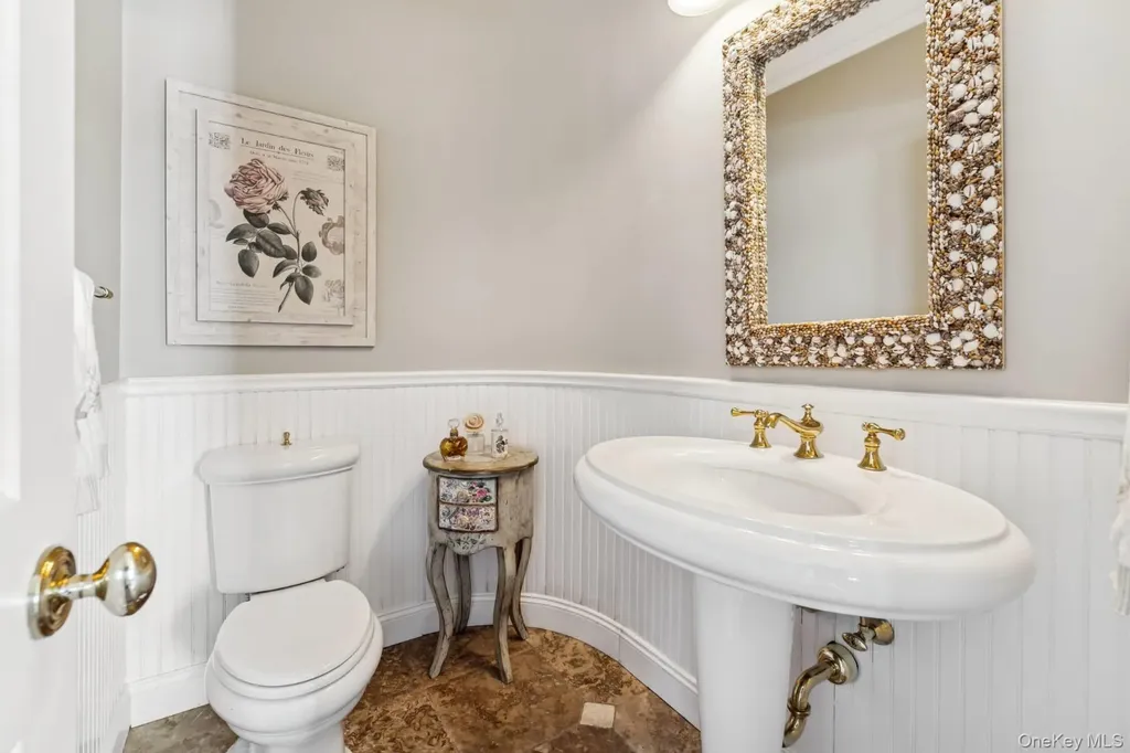 23 Meadow Lane Westhampton Beach NY 11978