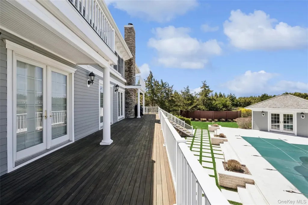 23 Meadow Lane Westhampton Beach NY 11978
