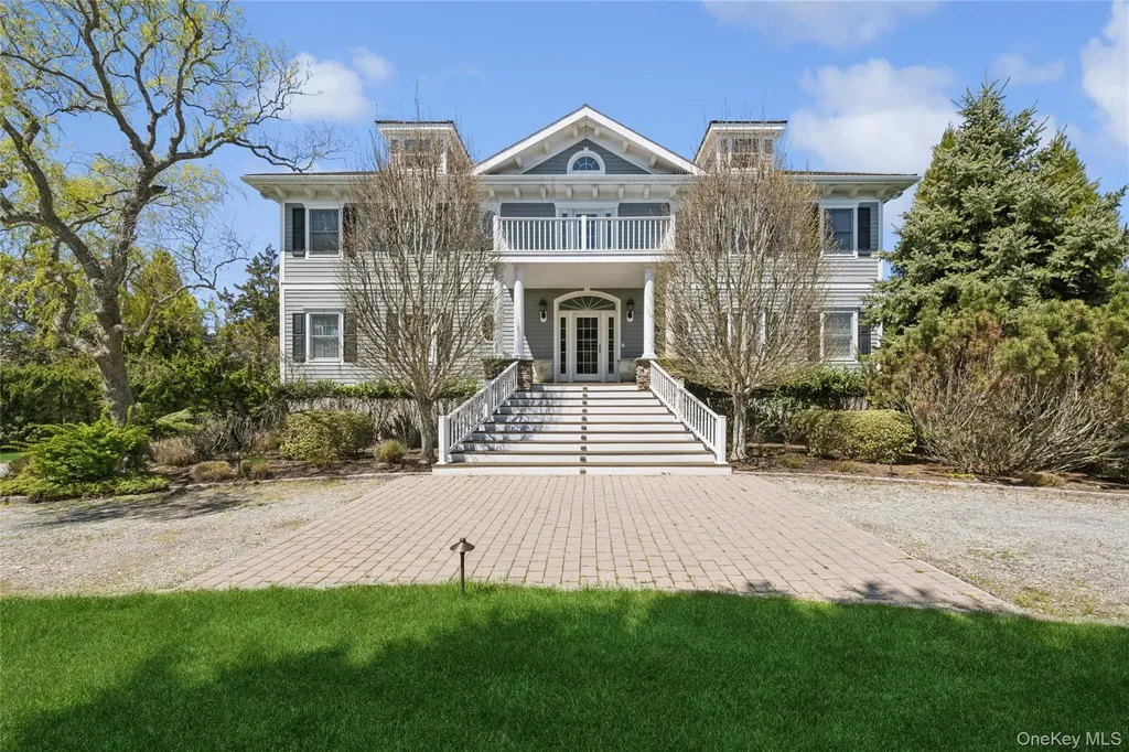 23 Meadow Lane Westhampton Beach NY 11978