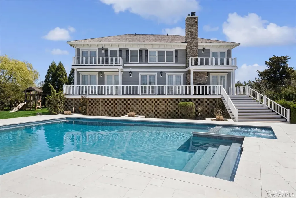 23 Meadow Lane Westhampton Beach NY 11978