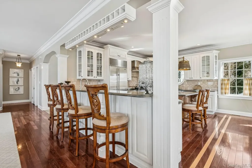 23 Meadow Lane Westhampton Beach NY 11978