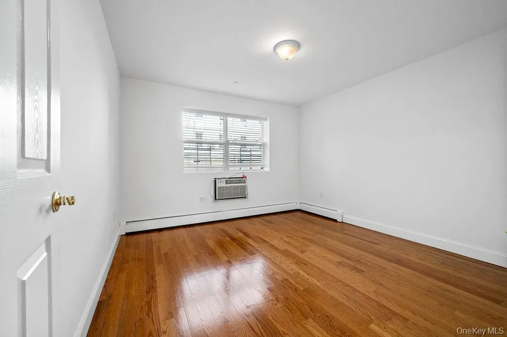 13909 34th Avenue Flushing NY 11354