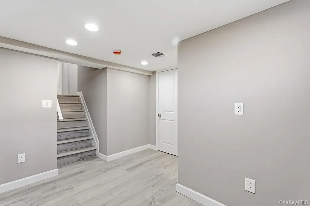 149 Delaware Avenue Bay Shore NY 11706