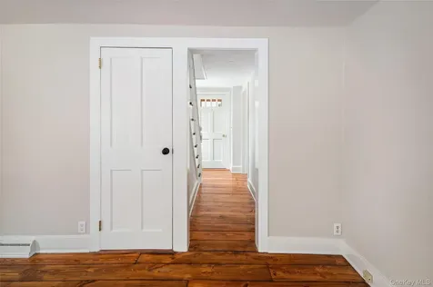 277 Old Post Road Bedford NY 10506
